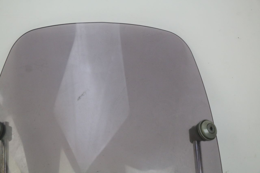 photo de WINDSCREEN PIAGGIO VESPA SPRINT 2T 50 (2014 - 2018)