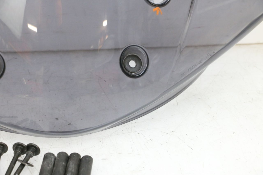 photo de WINDSCREEN YAMAHA YP MAJESTY 125 (2002 - 2006) - Supplementary product photo