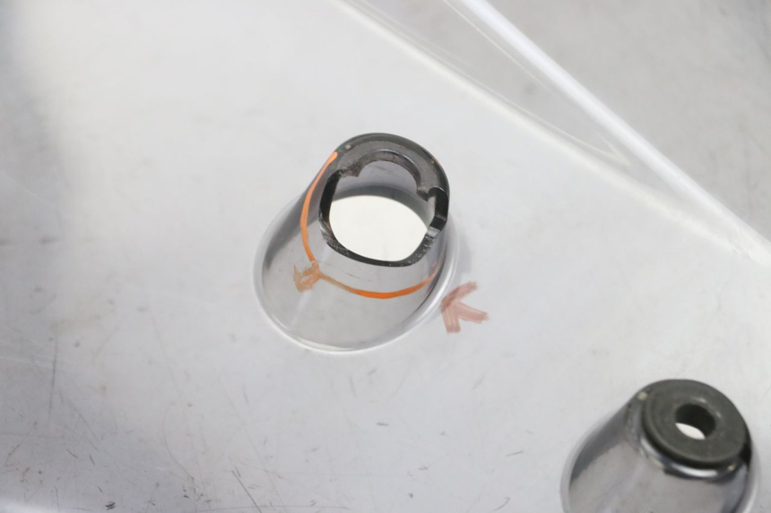 photo de WINDSCREEN YAMAHA YP MAJESTY 125 (2002 - 2006) - Technical close-up