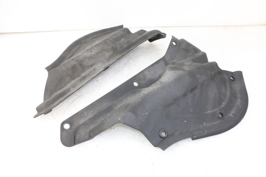 photo de REAR UNDERTRAY QUADRO 4 4D 350 (2015 - 2018)