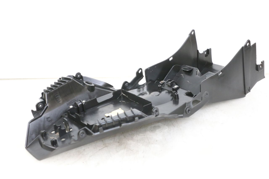 photo de REAR UNDERTRAY EBROH BRAVO GLE 1 (2020 - 2024)