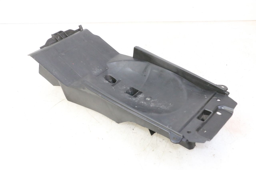 photo de REAR UNDERTRAY STAHO FH 50 (2018 - 2019)