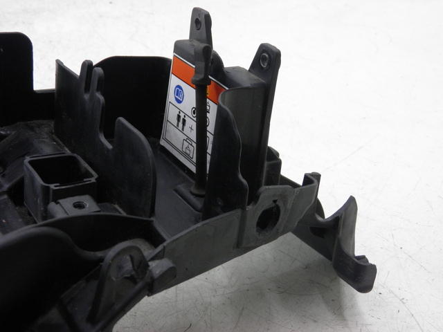 photo de REAR UNDERTRAY HONDA CBF 125 (2009 - 2015)