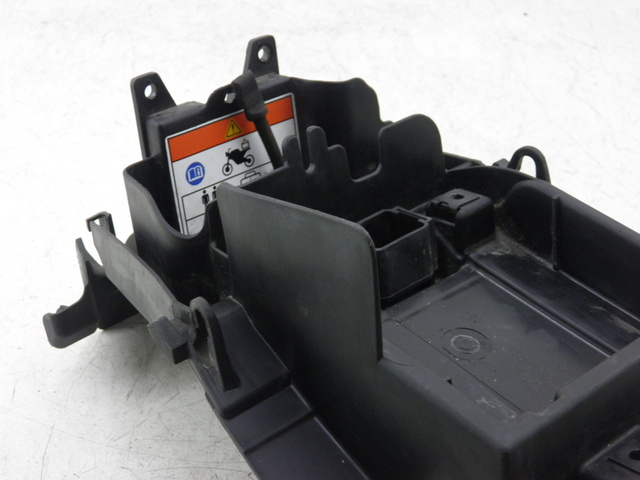 photo de REAR UNDERTRAY HONDA CBF 125 (2009 - 2015)