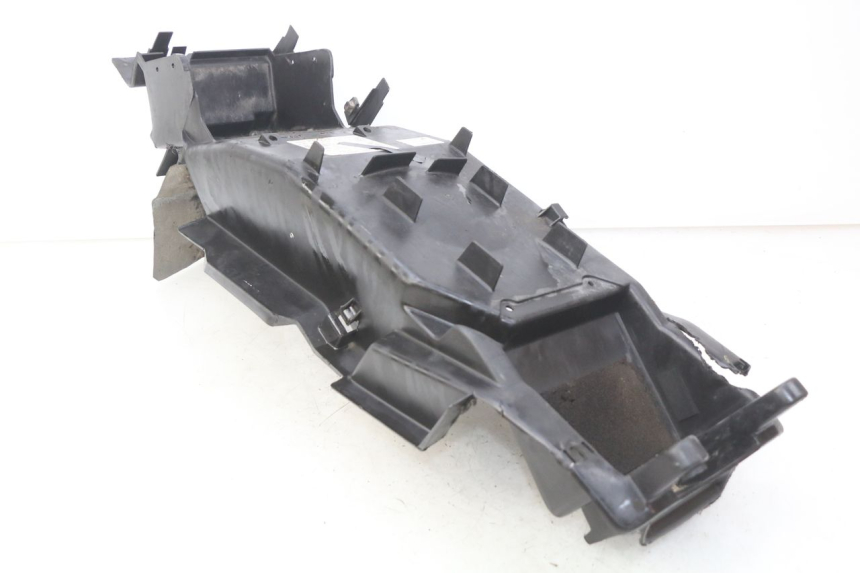 photo de REAR WHEEL HUGGER HONDA VFR FI RC46 800 (1998 - 2001)