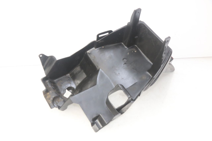 photo de REAR WHEEL HUGGER KEEWAY HURRICANE 50 (2006 - 2019)