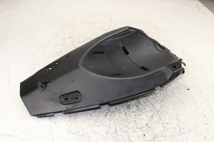 photo de REAR UNDERTRAY KAWASAKI ER-6 ER6 N 650 (2009 - 2011)