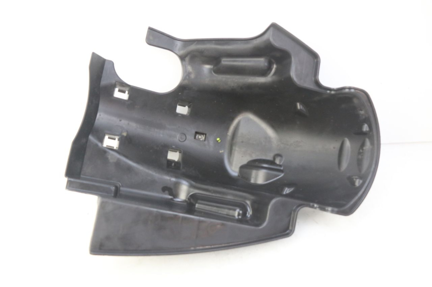 photo de REAR WHEEL HUGGER PEUGEOT DJANGO 2T 50 (2014 - 2019)
