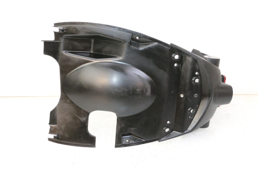 photo de REAR WHEEL HUGGER PEUGEOT KISBEE 4T 50 (2018 - 2022)