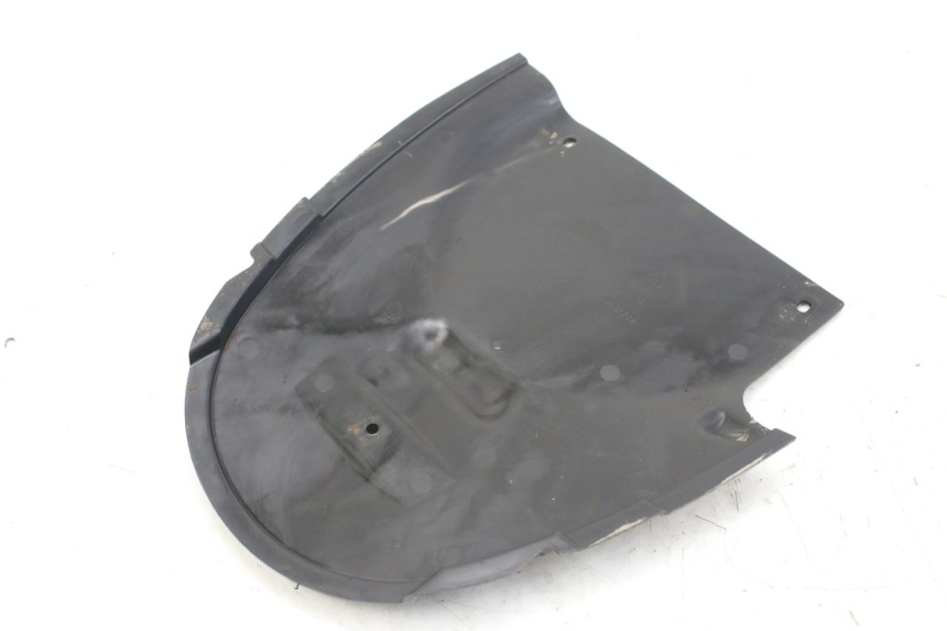 photo de REAR WHEEL HUGGER PIAGGIO FLY 4T 50 (2013 - 2017)