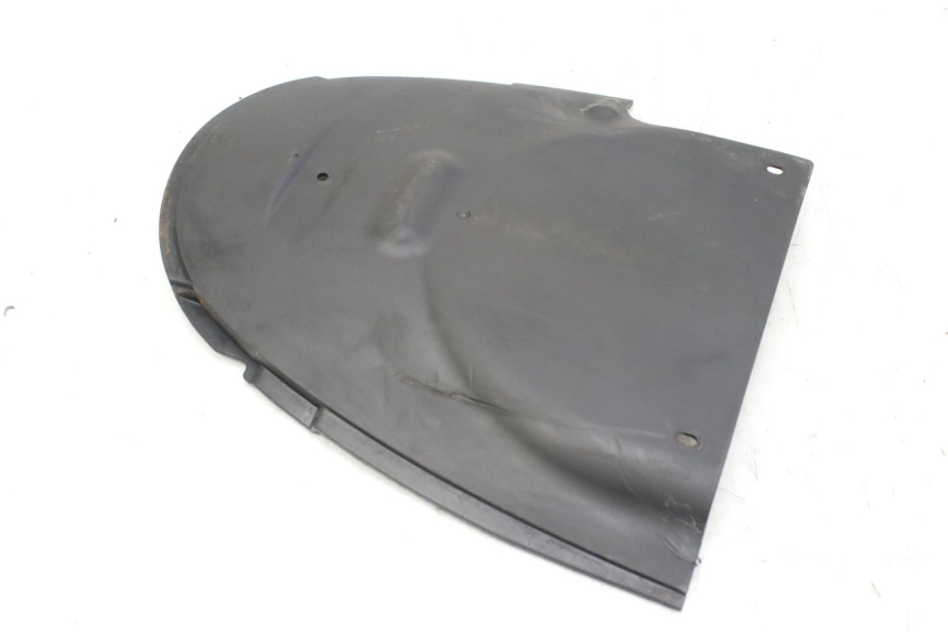 photo de REAR WHEEL HUGGER PIAGGIO FLY 4T 50 (2013 - 2017)
