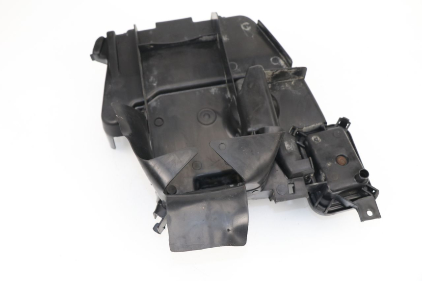 photo de REAR UNDERTRAY HONDA SCV LEAD 100 (2003 - 2007)