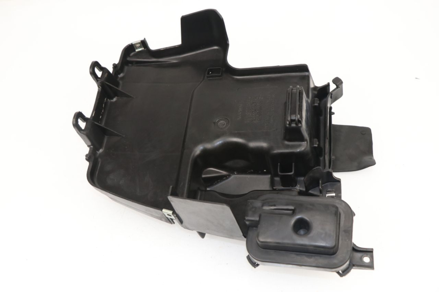 photo de REAR UNDERTRAY HONDA SCV LEAD 100 (2003 - 2007)