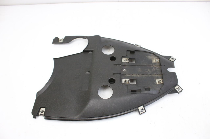 photo de REAR WHEEL HUGGER APRILIA SR R 2T LC 50 (2018 - 2021)