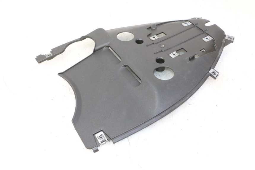 photo de REAR WHEEL HUGGER APRILIA SR R 2T LC 50 (2018 - 2021)