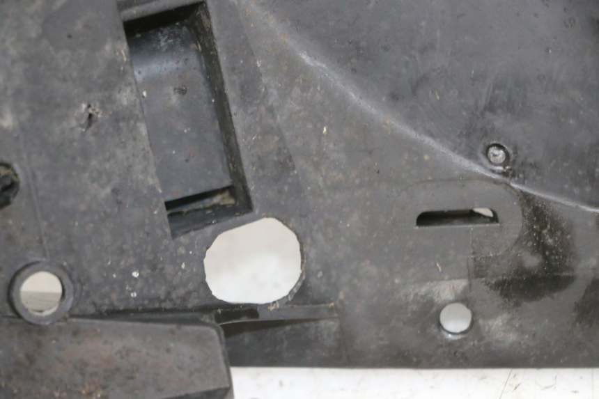 photo de REAR UNDERTRAY YAMAHA TDM ABS 900 (2002 - 2014)