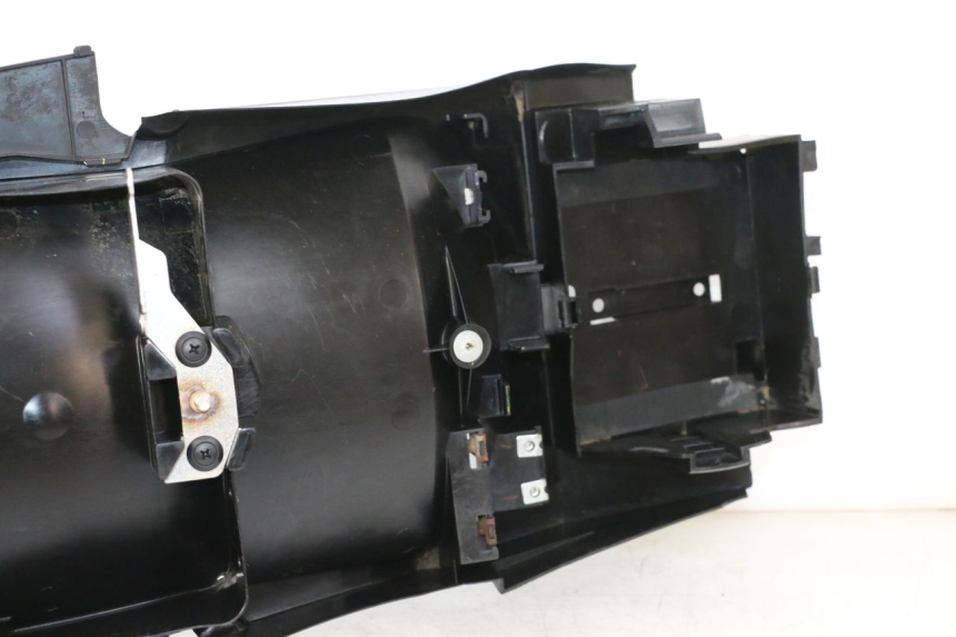 photo de REAR UNDERTRAY YAMAHA TDM ABS 900 (2002 - 2014) - Markings and original references