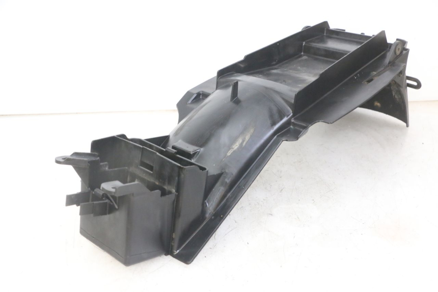 photo de REAR WHEEL HUGGER YAMAHA TDR DELTABOX 125 (1993 - 2003)