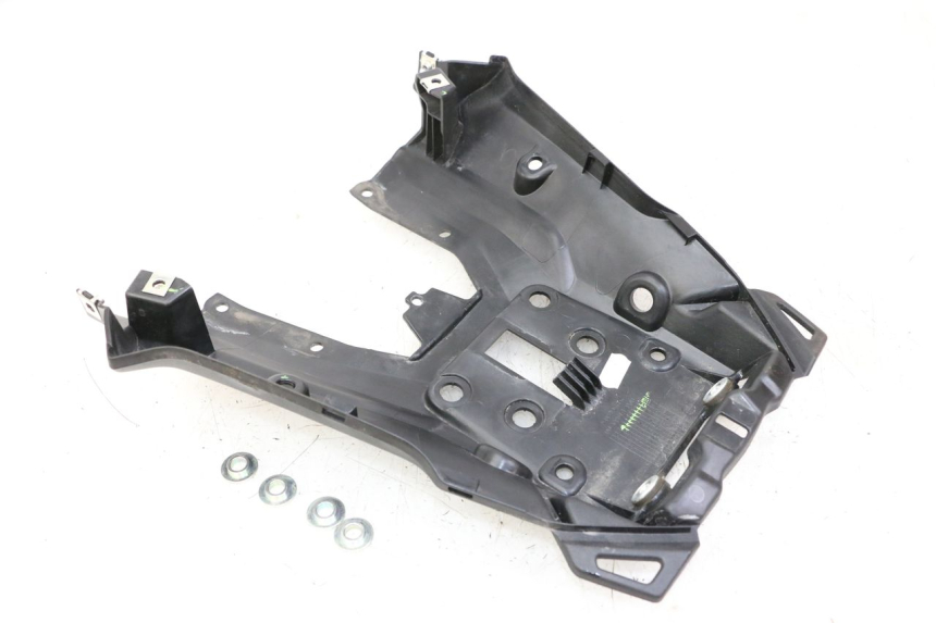 photo de REAR UNDERTRAY YAMAHA TRACER 7 700 (2020 - 2024) - Zoom on usage condition