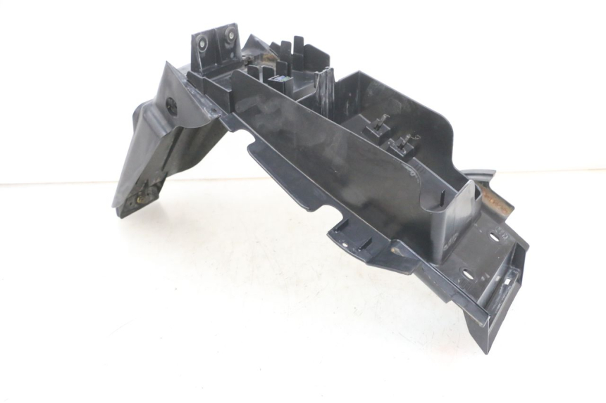 photo de REAR WHEEL HUGGER DAELIM VJ ROADWIN FI 125 (2008 - 2017) - Product overview