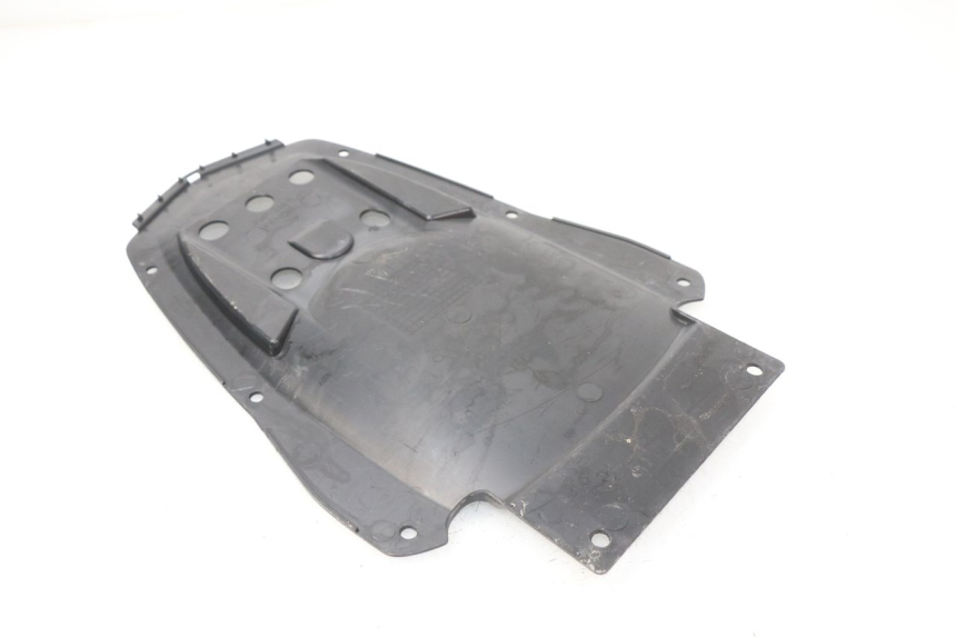 photo de REAR UNDERTRAY YAMAHA FZ8 800 (2010 - 2016)