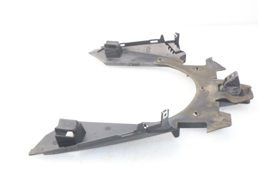 photo de REAR UNDERTRAY YAMAHA YP X-MAX XMAX 400 (2014 - 2017)
