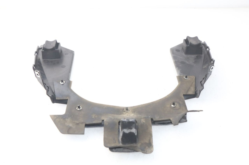 photo de REAR UNDERTRAY YAMAHA YP X-MAX XMAX 400 (2014 - 2017)