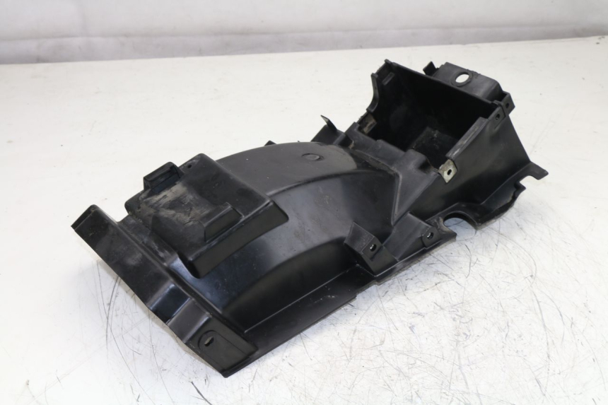 photo de REAR WHEEL SWINGARM KAWASAKI ZZR 600 (1995 - 2004)