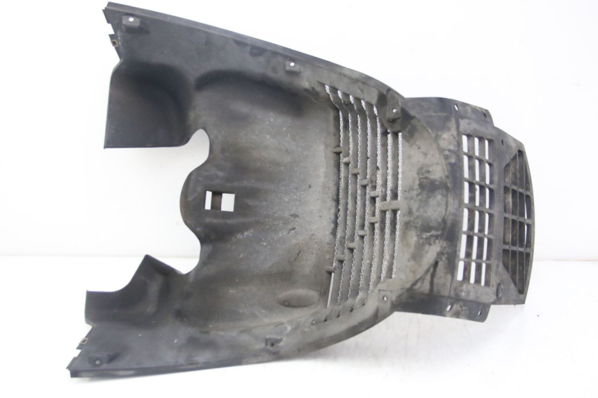 photo de FRONT WHEEL FENDER KYMCO DINK STREET 125 (2009 - 2014)
