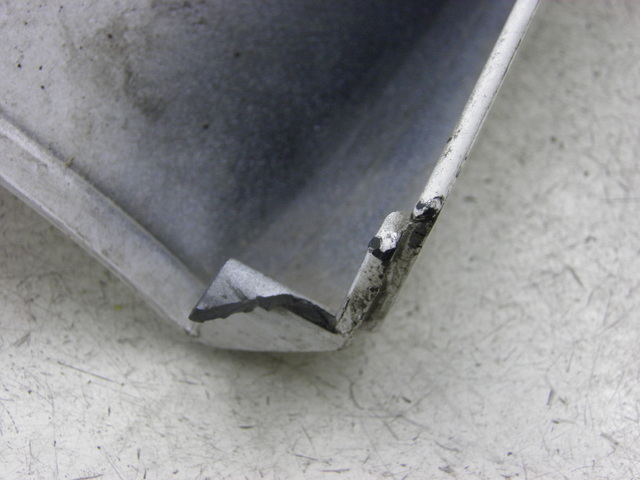 photo de FRONT WHEEL AXLE MBK FLIPPER 50 (2004 - 2012)