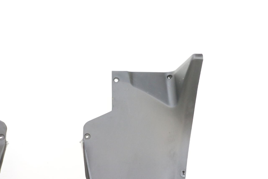 photo de FRONT UNDERTRAY PIAGGIO MP3 HPE 350 (2018 - 2020) - Surface and material condition