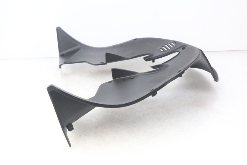 photo de FRONT WHEEL AXLE PIAGGIO MP3 500 (2014 - 2016)