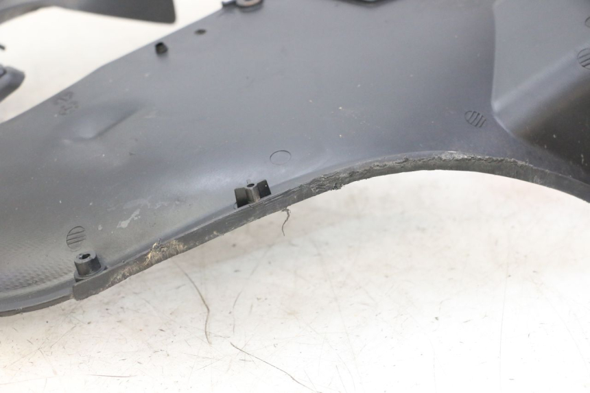 photo de FRONT WHEEL AXLE PIAGGIO MP3 500 (2011 - 2015)