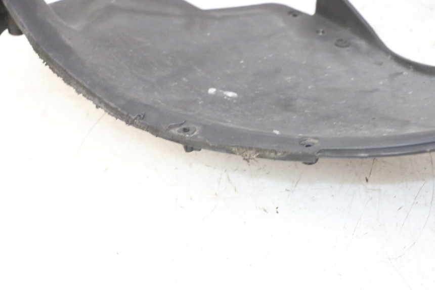 photo de FRONT WHEEL AXLE PIAGGIO MP3 500 (2011 - 2015)