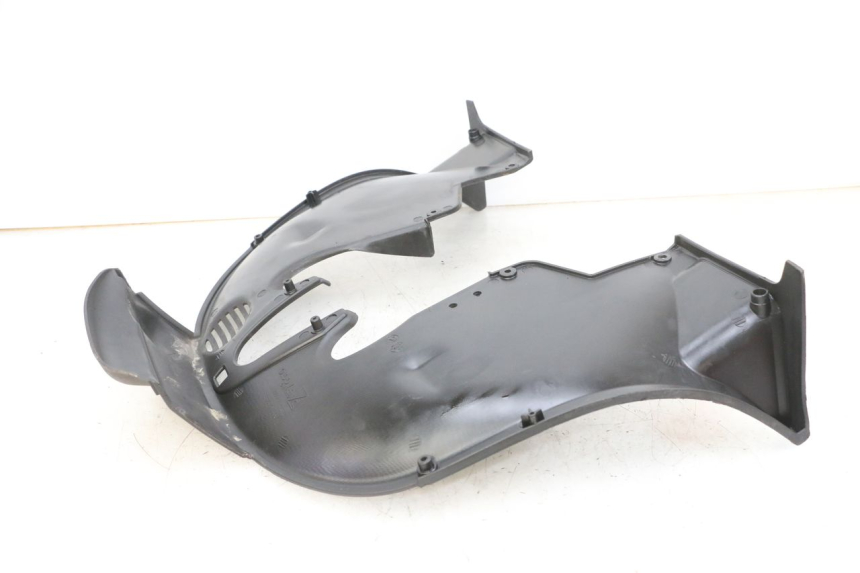 photo de FRONT UNDERTRAY PIAGGIO MP3 125 (2006 - 2014)
