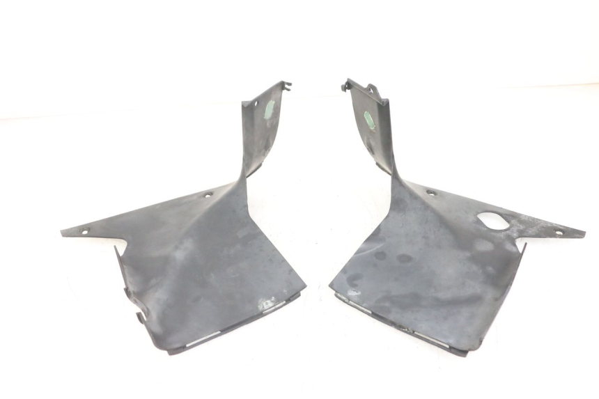 photo de FRONT WHEEL FENDER HONDA NTV DEAUVILLE 650 (1998 - 2001)