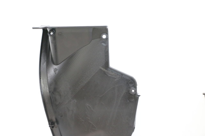 photo de FRONT UNDERTRAY PIAGGIO MP3 HPE 350 (2018 - 2020)