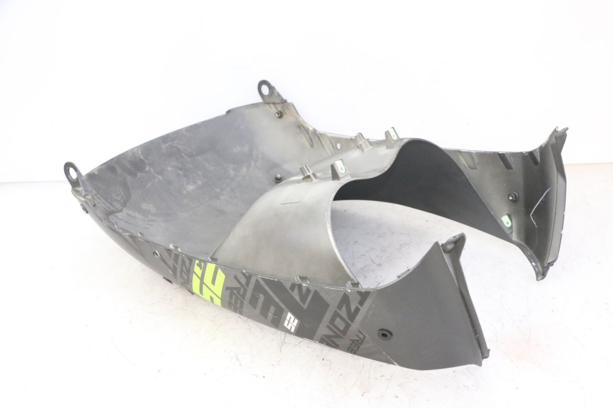 photo de FRONT UNDERTRAY PEUGEOT STREETZONE I NAKED 2T 50 (2018 - 2020)