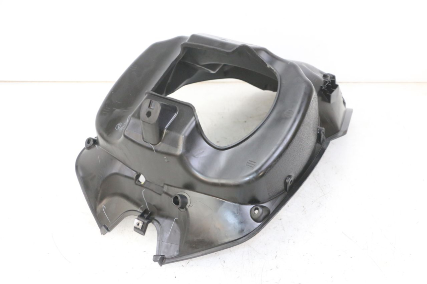 photo de FRONT WHEEL AXLE APRILIA SXR 50 (2021 - 2023)