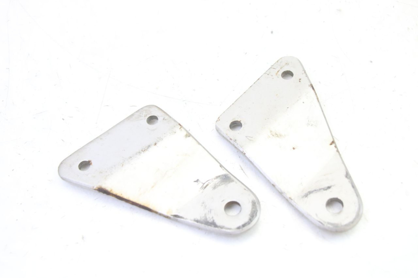 photo de HEADLIGHT BRACKET SUZUKI GS GSE 500 (2001 - 2003)