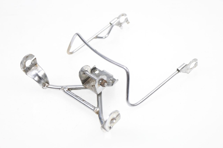 photo de HEADLIGHT BRACKET LIFAN ROYAL KING 250 (2011 - 2019)
