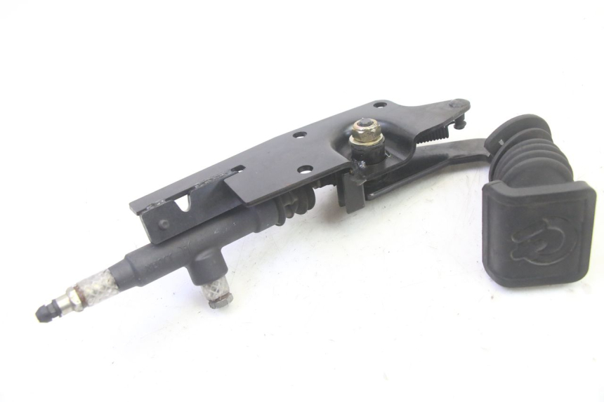 photo de BRAKE PEDAL QUADRO 4 4D 350 (2015 - 2018)