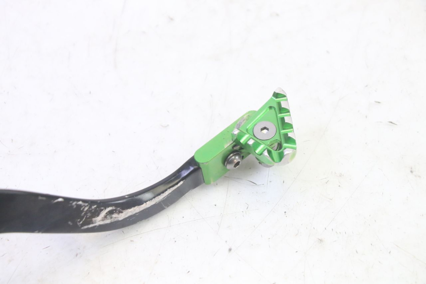 photo de BRAKE PEDAL KAWASAKI KXF KX-F 250 (2017 - 2019) - Alternative perspective