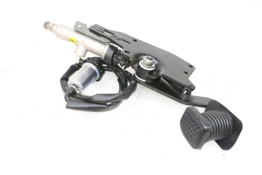 photo de BRAKE PEDAL PIAGGIO MP3 HPE 300 (2019 - 2026) - Main view