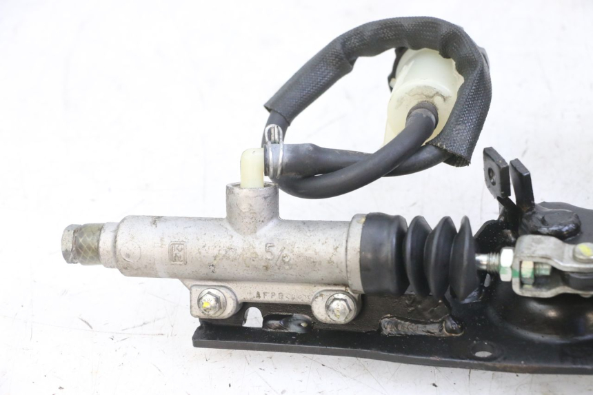 photo de BRAKE PEDAL PIAGGIO MP3 LT 300 (2010 - 2016)