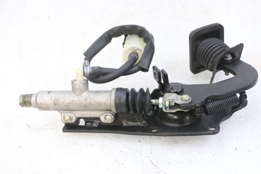 photo de BRAKE PEDAL PIAGGIO MP3 LT 300 (2010 - 2016)