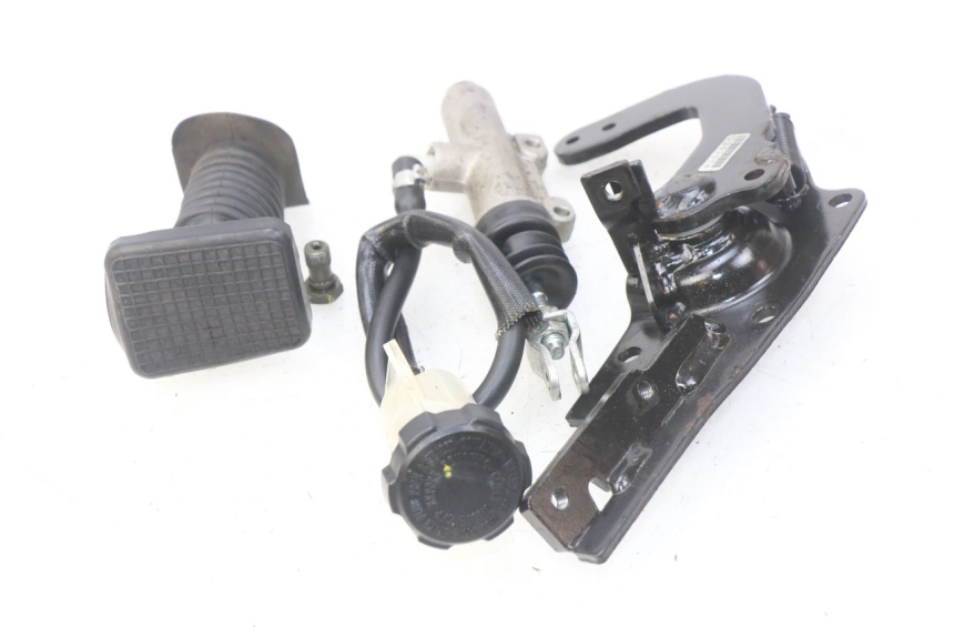 photo de BRAKE PEDAL PIAGGIO MP3 500 (2014 - 2016)