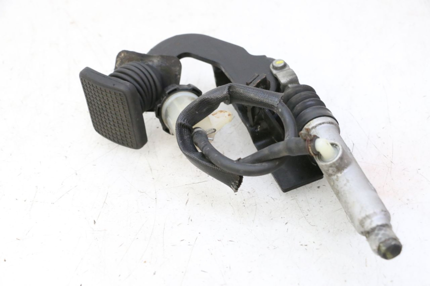 photo de BRAKE PEDAL PIAGGIO MP3 500 (2011 - 2015)