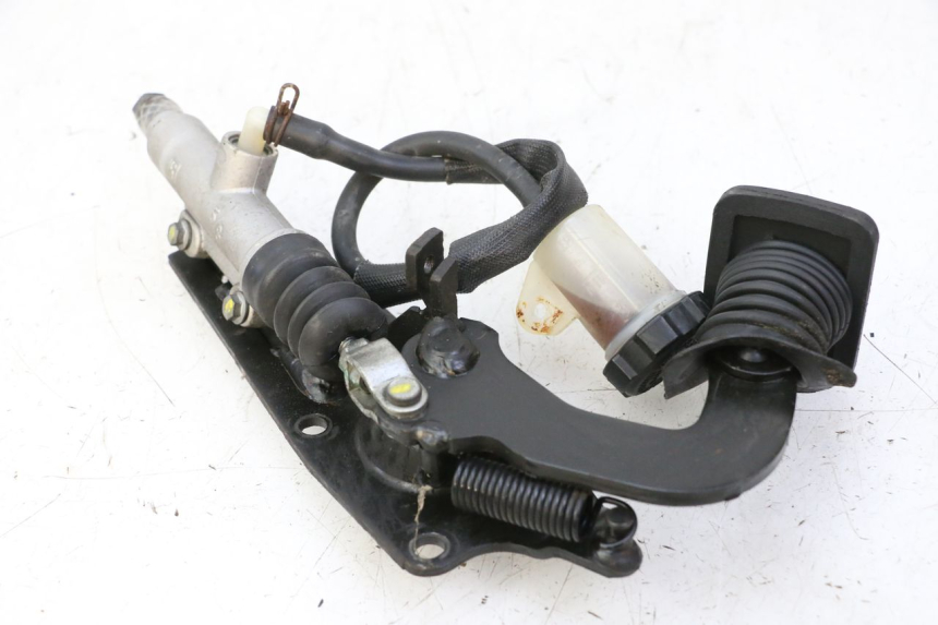 photo de BRAKE PEDAL PIAGGIO MP3 500 (2011 - 2015)