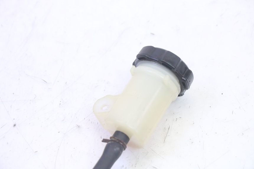 photo de BRAKE PEDAL PIAGGIO MP3 RL 250 (2007 - 2010) - Zoom on usage condition